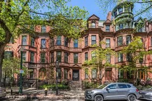 389 Commonwealth Ave, Boston, MA 02115 - Photo 12