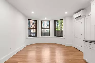 389 Commonwealth Avenue #B, Boston, MA 02115 - Photo 2