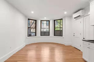 389 Commonwealth Ave, Boston, MA 02115 - Photo 2