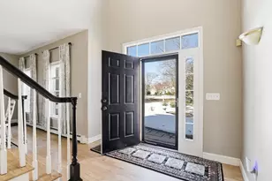 85 Cedar Crest Dr, Bridgewater, MA 02324 - Photo 8