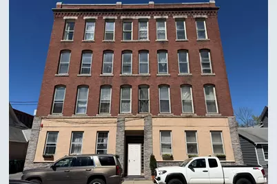 112 School, Clinton, MA 01510 - Photo 2
