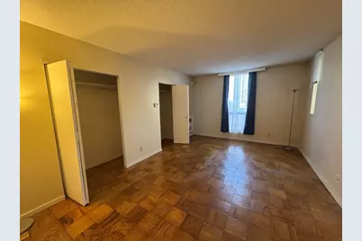 77 Pond Ave #307, Brookline, MA 02445 - Photo 2