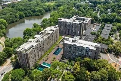 77 Pond Ave #307, Brookline, MA 02445 - Photo 6