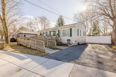 1243 New Boston Rd, Fall River, MA 02720 - Photo 2
