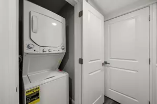209 Green, Cambridge, MA 02139 - Photo 16