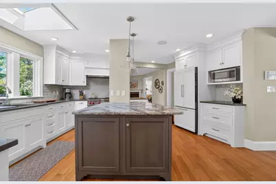 101 Edmunds Rd, Wellesley, MA 02481 - Photo 6