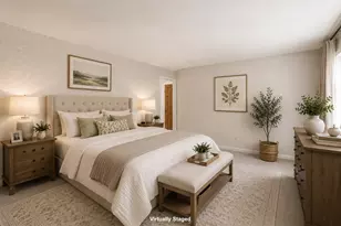 313 Plain St, Bridgewater, MA 02324 - Photo 18