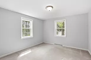 313 Plain St, Bridgewater, MA 02324 - Photo 20