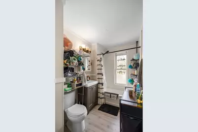 25 Almont Ave, Worcester, MA 01604 - Photo 22