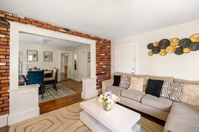 25 Almont Ave, Worcester, MA 01604 - Photo 4