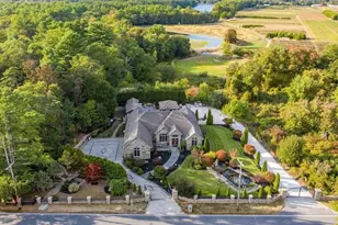 219 Leonard St, Acushnet, MA 02740 - Photo 4