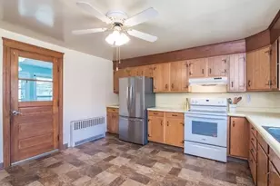 115 West St, Hadley, MA 01035 - Photo 16