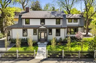 11 Brown St, Cambridge, MA 02138 - Photo 2