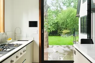 11 Brown St, Cambridge, MA 02138 - Photo 12