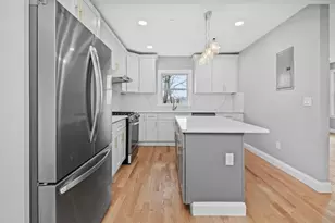 66 Stanley St, Boston, MA 02125 - Photo 10