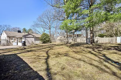 5 Crestwood Ave, Plainville, MA 02762 - Photo 26