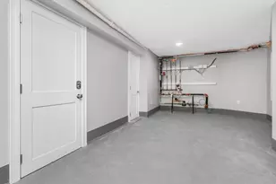 66 Stanley St, Boston, MA 02125 - Photo 24