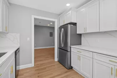 66 Stanley St #3, Boston, MA 02125 - Photo 4