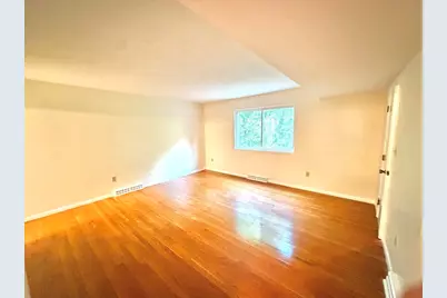 12-14 Kippy Drive #1stFlr, Newton, MA 02468 - Photo 8