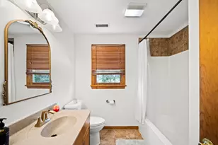 84 Wheeler Ave, Springfield, MA 01118 - Photo 26