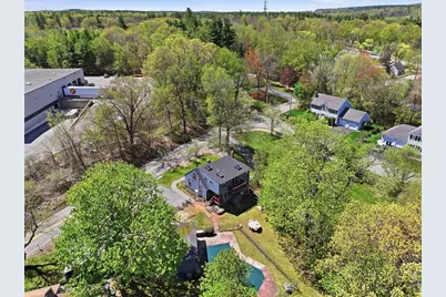 609 Willard St, Leominster, MA 01453 - Photo 32