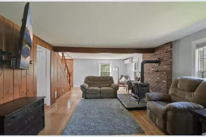 609 Willard St, Leominster, MA 01453 - Photo 16