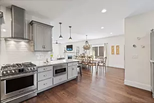 13 Cleary Cir, Norfolk, MA 02056 - Photo 10