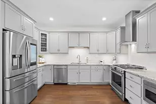 13 Cleary Cir, Norfolk, MA 02056 - Photo 6