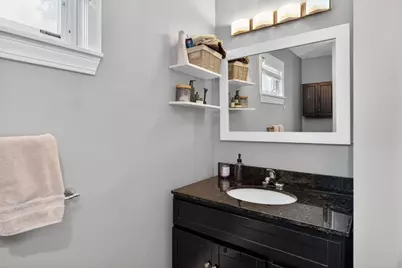 112 H St #1, Boston, MA 02127 - Photo 12