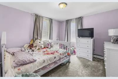 38 Liberty St, New Bedford, MA 02740 - Photo 24