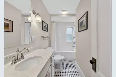 95 Orange St, Boston, MA 02131 - Photo 12