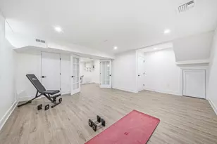 284 Webster St, Newton, MA 02466 - Photo 36