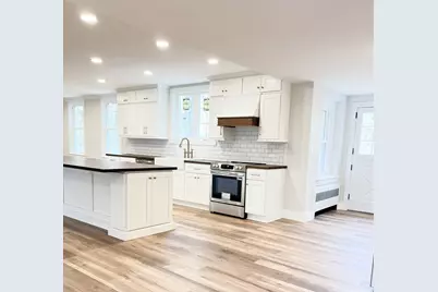 200 Highcrest Rd, Fall River, MA 02720 - Photo 10