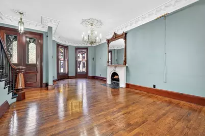 110 Appleton St, Boston, MA 02116 - Photo 8