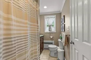 34 Harbeck St, Acushnet, MA 02743 - Photo 18
