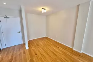 100 Marina Dr, Quincy, MA 02171 - Photo 12