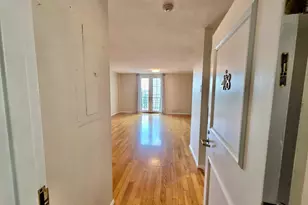 100 Marina Dr, Quincy, MA 02171 - Photo 10