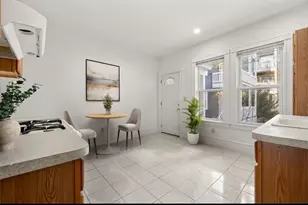 27 Willis St, Boston, MA 02125 - Photo 10
