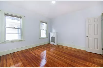 21 Hawthorne #2, Somerville, MA 02144 - Photo 6