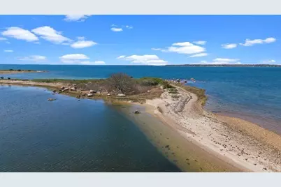 17 Island St, Mattapoisett, MA 02739 - Photo 28