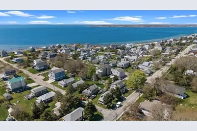 17 Island St, Mattapoisett, MA 02739 - Photo 24