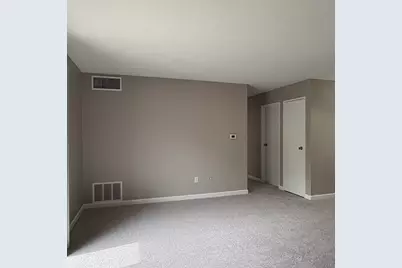 57 Village Brook #5, Natick, MA 01760 - Photo 2