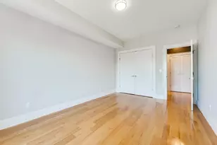 17 Vinton St, Boston, MA 02127 - Photo 10