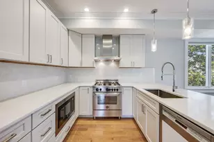 17 Vinton St, Boston, MA 02127 - Photo 4