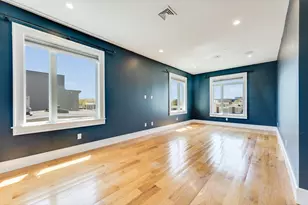 17 Vinton St, Boston, MA 02127 - Photo 14