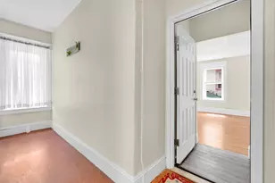 242 Fort Pleasant Ave, Springfield, MA 01108 - Photo 32