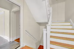 242 Fort Pleasant Ave, Springfield, MA 01108 - Photo 30