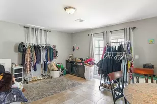 26 S Wheaton Ave, Seekonk, MA 02771 - Photo 16