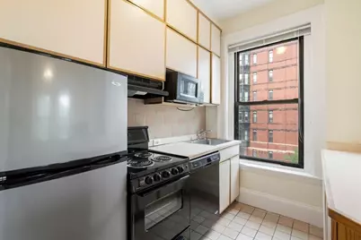 421 Marlborough St #5, Boston, MA 02115 - Photo 10
