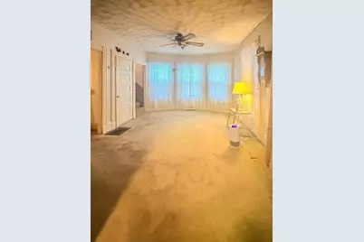 141 Bonney St, New Bedford, MA 02740 - Photo 10